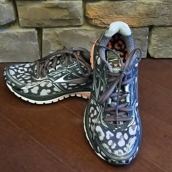 brooks leopard print sneakers